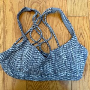 Lululemon sports bra